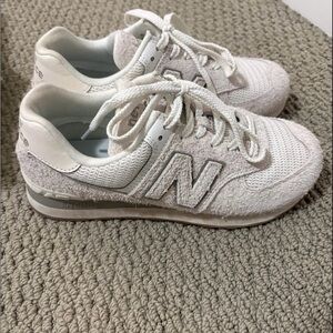 New Balance Women's 574 NEW